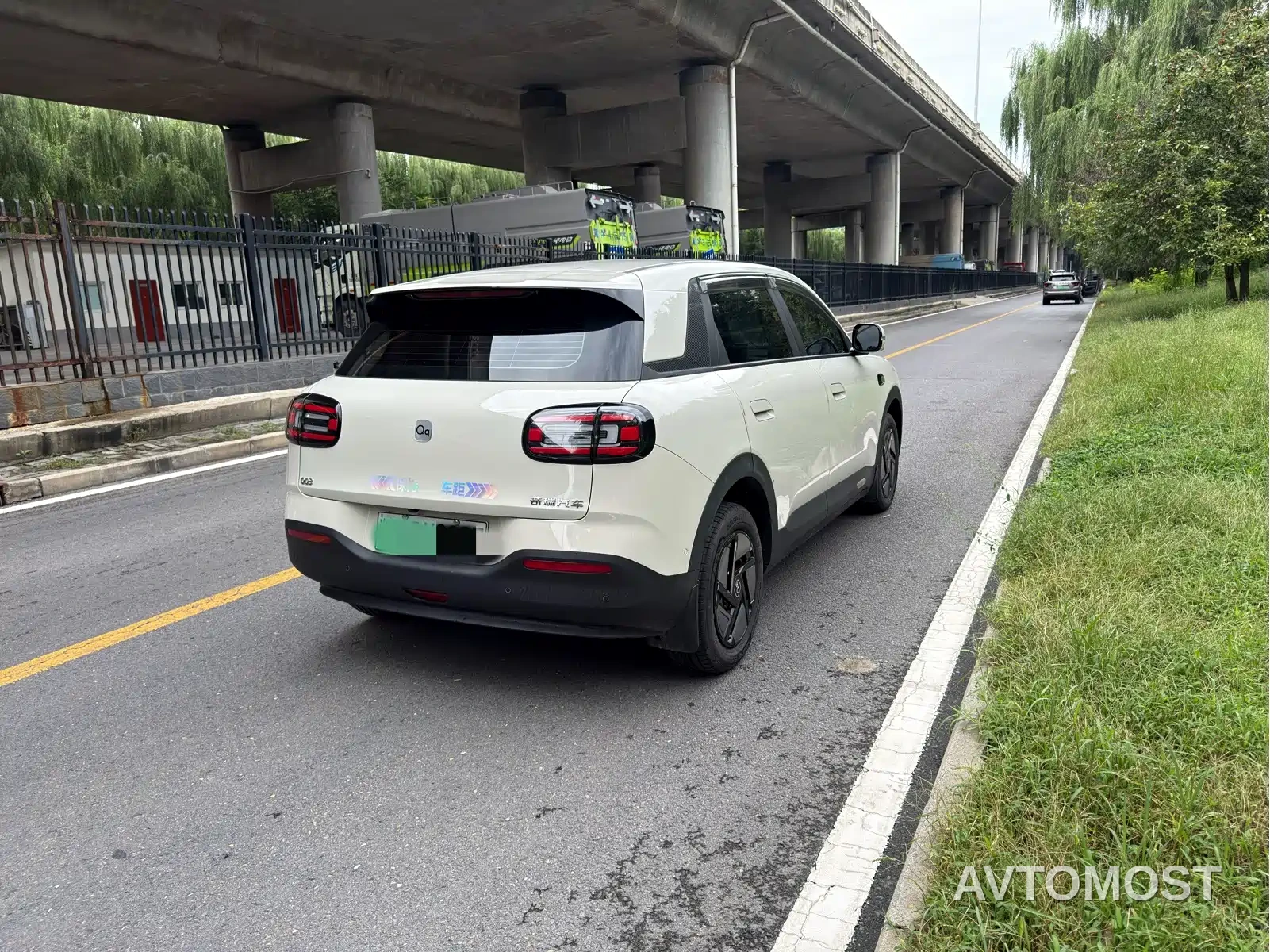 QQ3 EV 2026 420km Base Model — фото 6