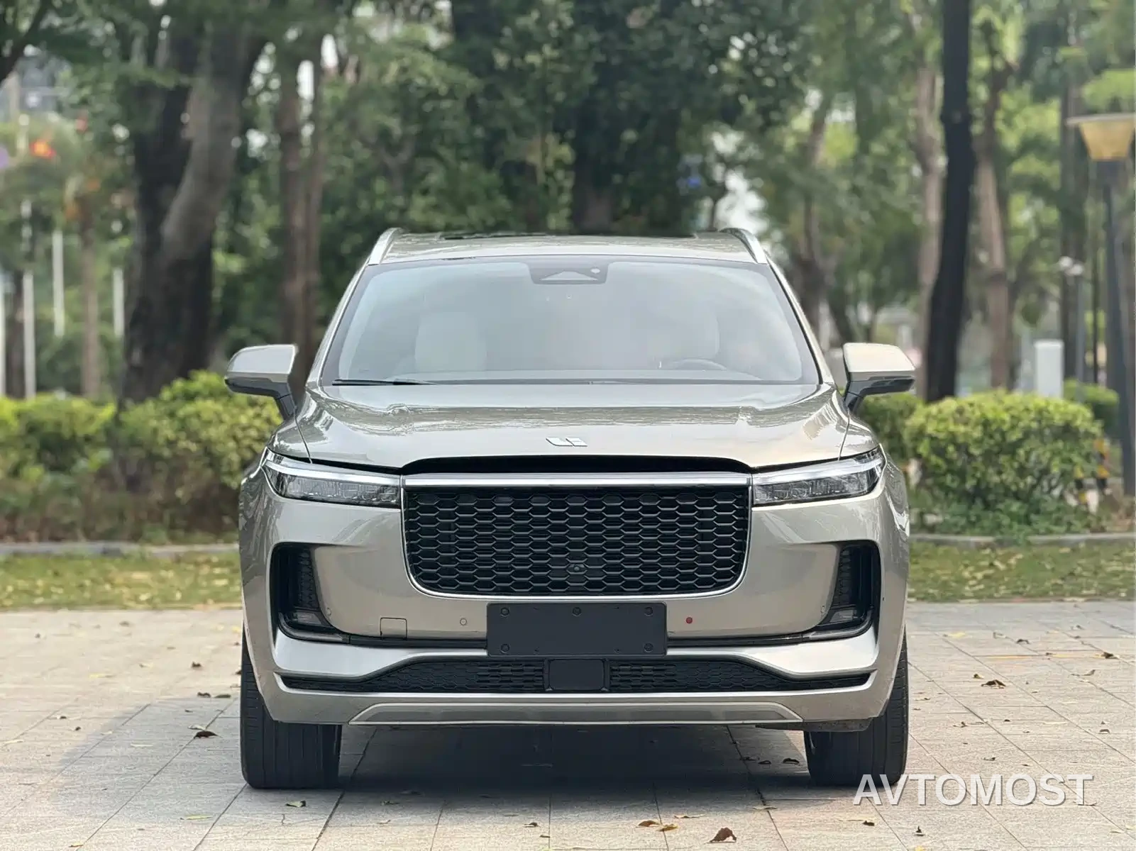 Li ONE 2021 Extended Range 6-Seater — фото 2