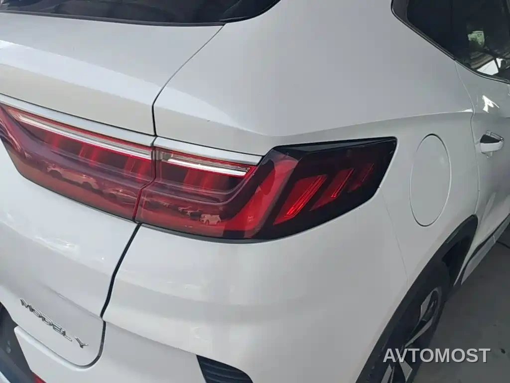 BYD Song PLUS PHEV 2021 DM-i 51KM Honor — фото 6