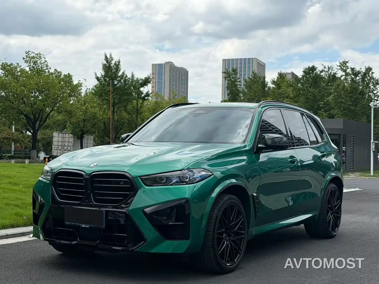 BMW X5 M 2023 Model X5 M Thunder Edition — фото 2