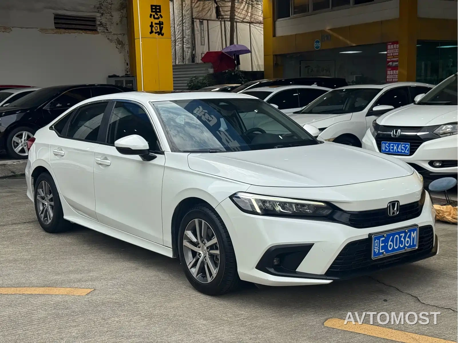 Honda Civic 2022 240TURBO CVT Sport Edition — фото 3