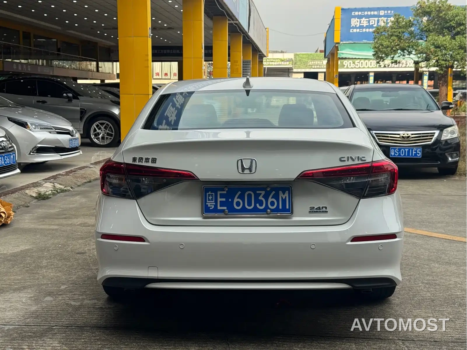 Honda Civic 2022 240TURBO CVT Sport Edition — фото 8
