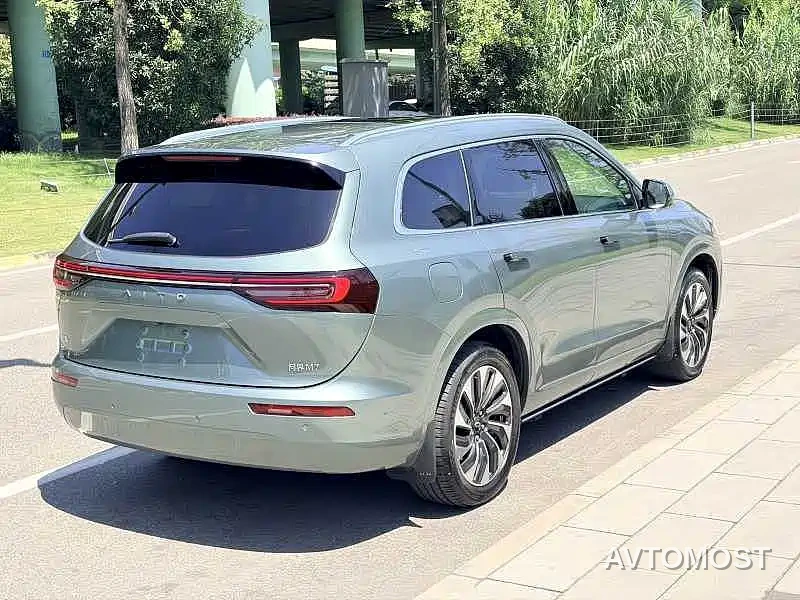 AITO M7 2022 1.5T AWD Luxury Edition — фото 9
