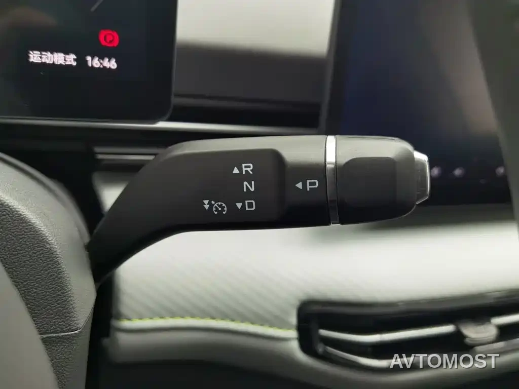Besturn Yueyi 03 2025 Model 445km Delight Edition — фото 12