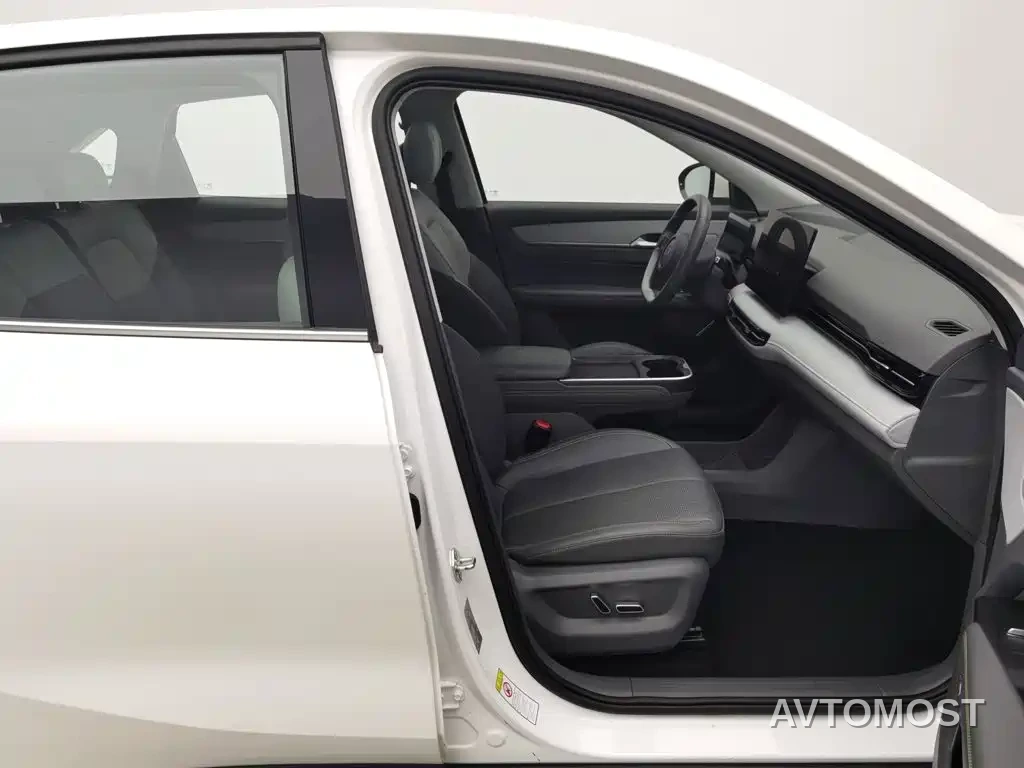 Besturn Yueyi 03 2025 Model 445km Delight Edition — фото 22