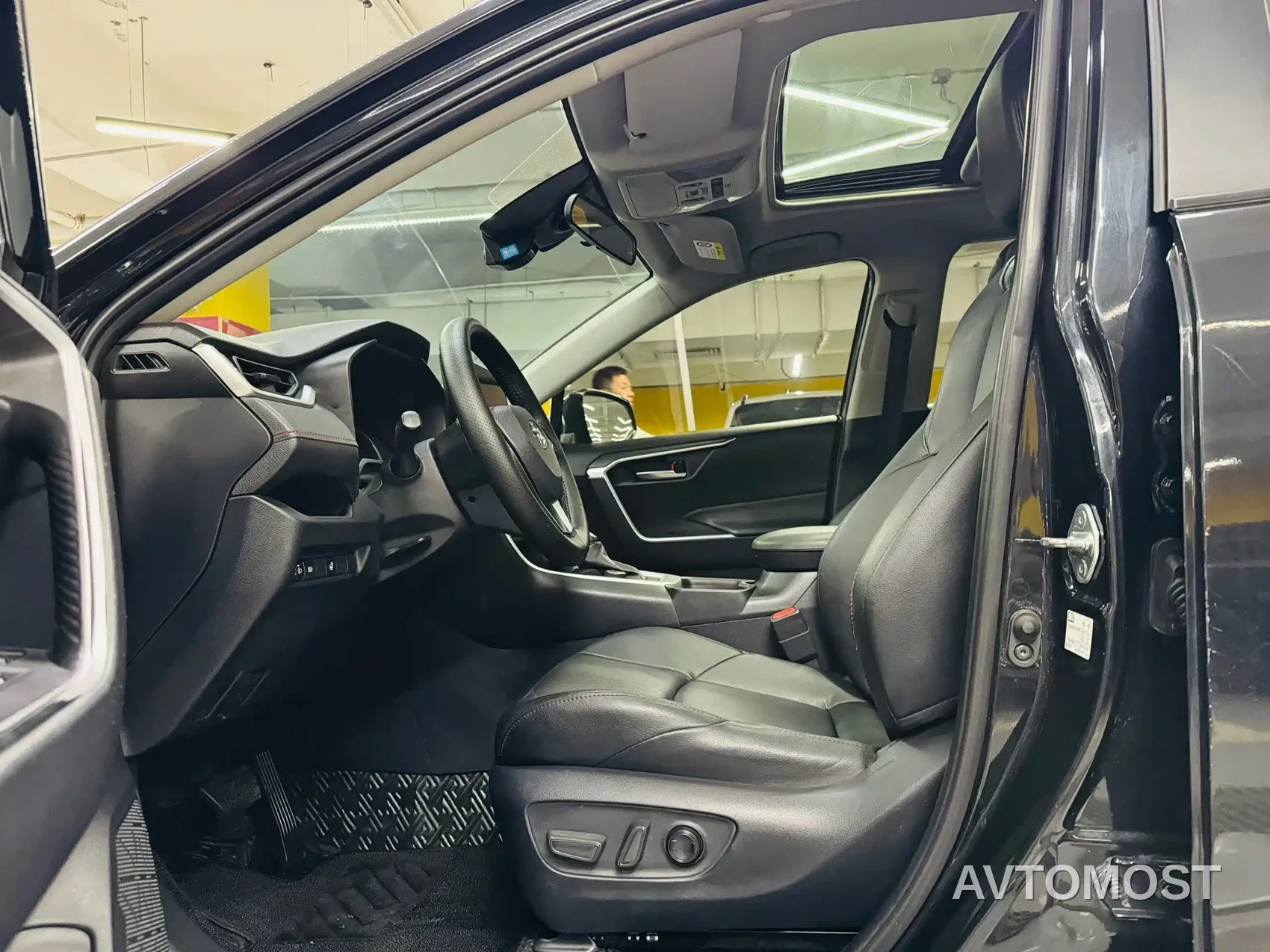 Toyota Wildlander New Energy 2021 High Performance 2.5L 2WD Power Edition — фото 7