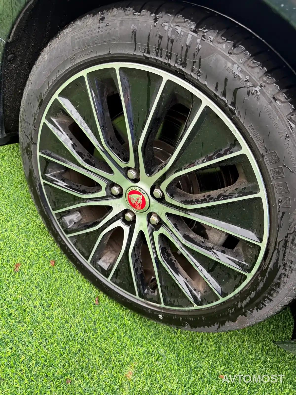 Jaguar XEL 2022 2.0T 250PS R-DYNAMIC S Progressive Sport Edition — фото 16