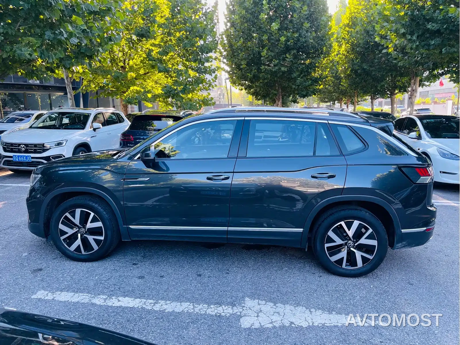 Volkswagen Tayron 2023 330TSI 2WD Luxury Plus Advanced Edition — фото 4
