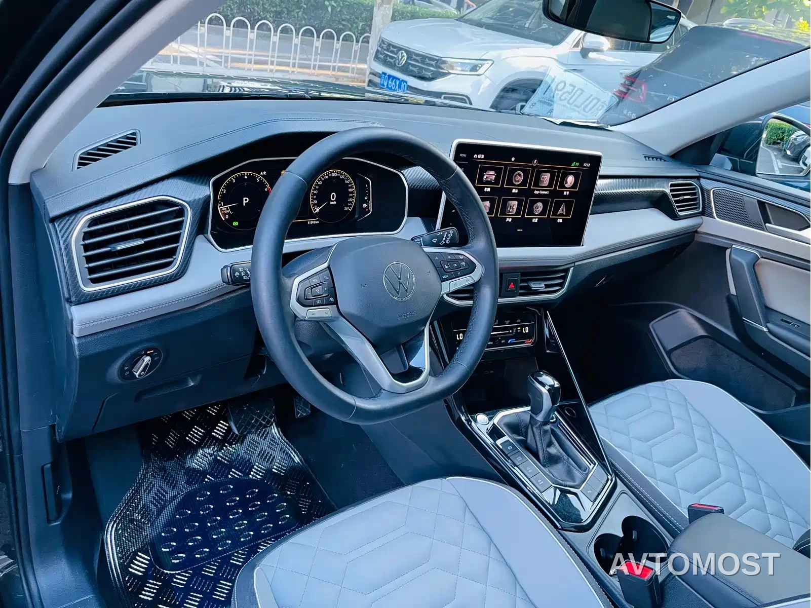 Volkswagen Tayron 2023 330TSI 2WD Luxury Plus Advanced Edition — фото 13