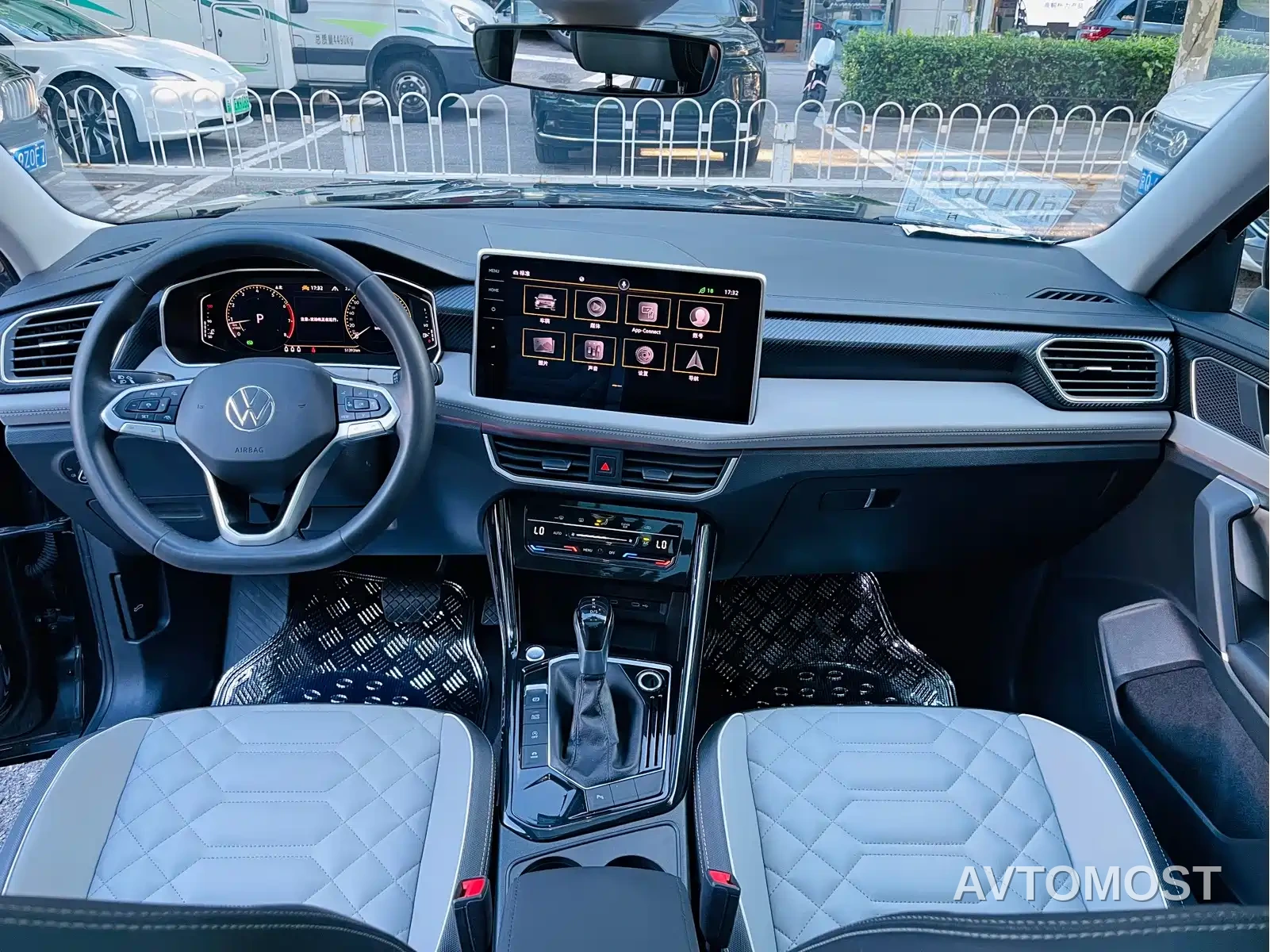 Volkswagen Tayron 2023 330TSI 2WD Luxury Plus Advanced Edition — фото 19