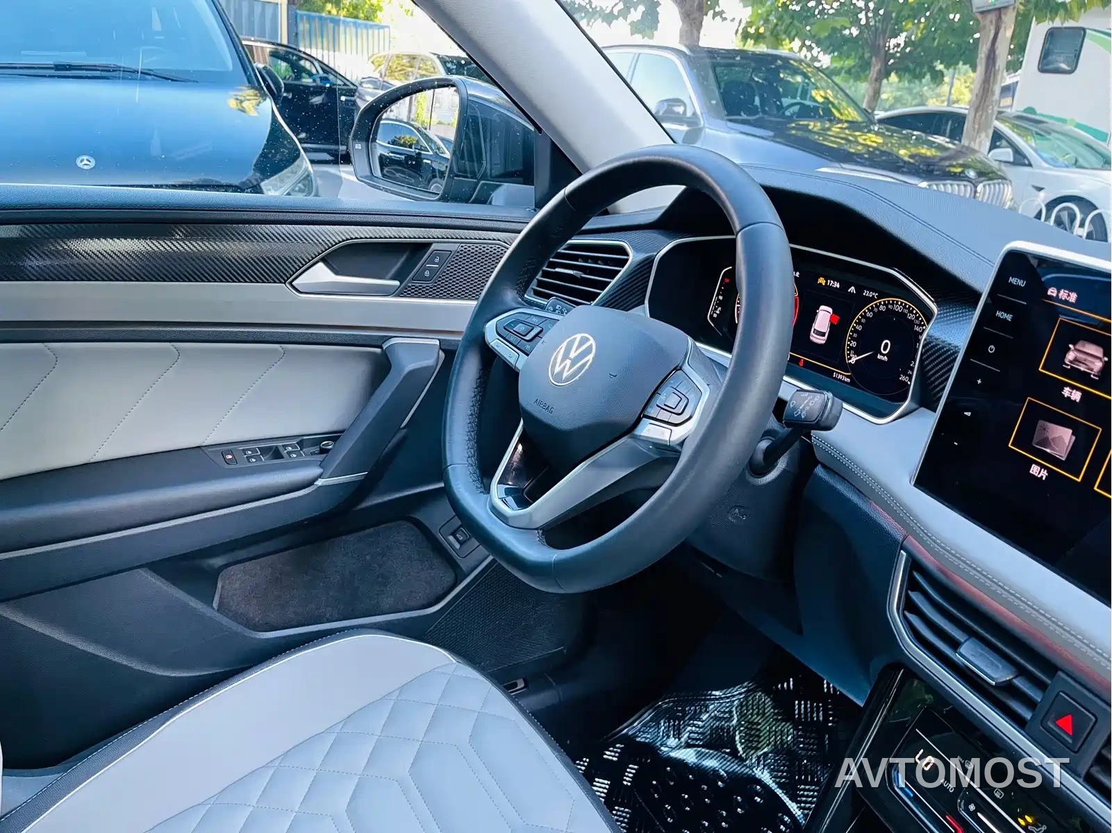 Volkswagen Tayron 2023 330TSI 2WD Luxury Plus Advanced Edition — фото 34