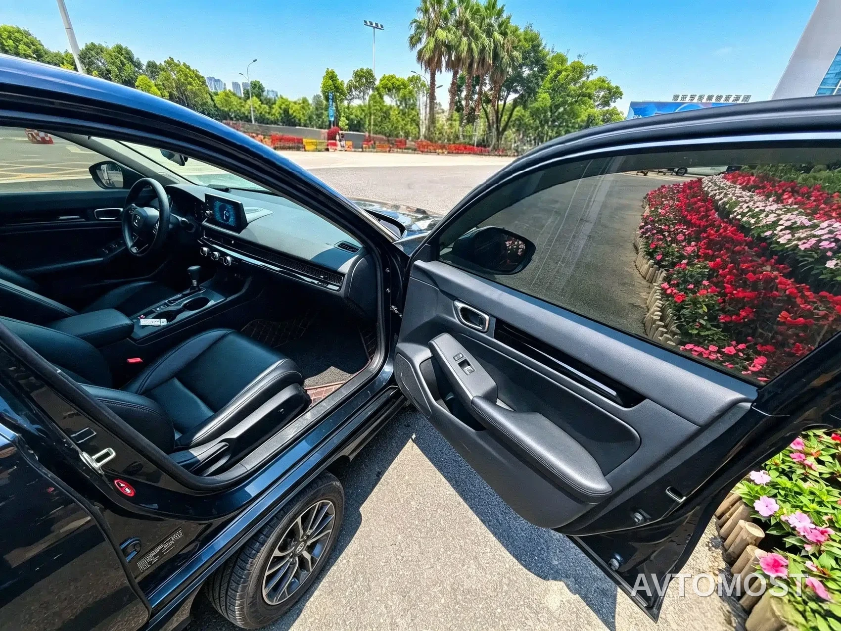 Honda Civic 2022 240TURBO CVT Sport Edition — фото 8