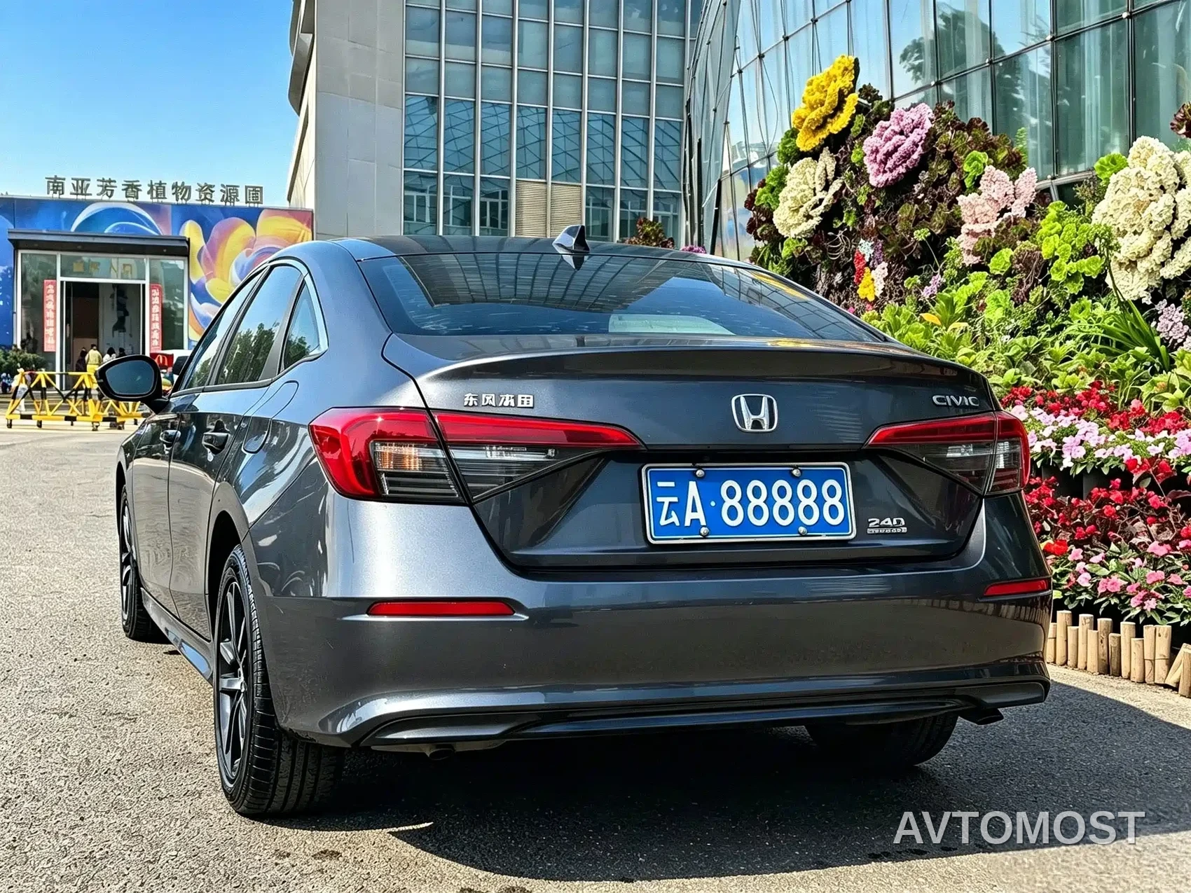 Honda Civic 2022 240TURBO CVT Sport Edition — фото 10