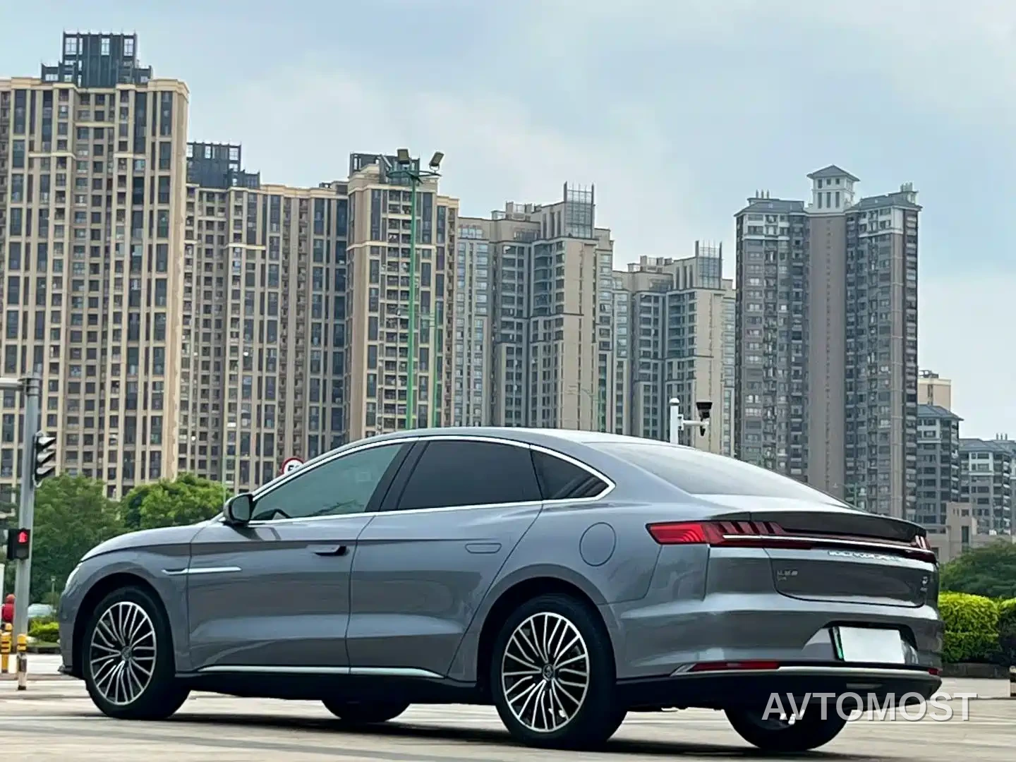 BYD Han 2020 DM AWD Performance Premium — фото 9