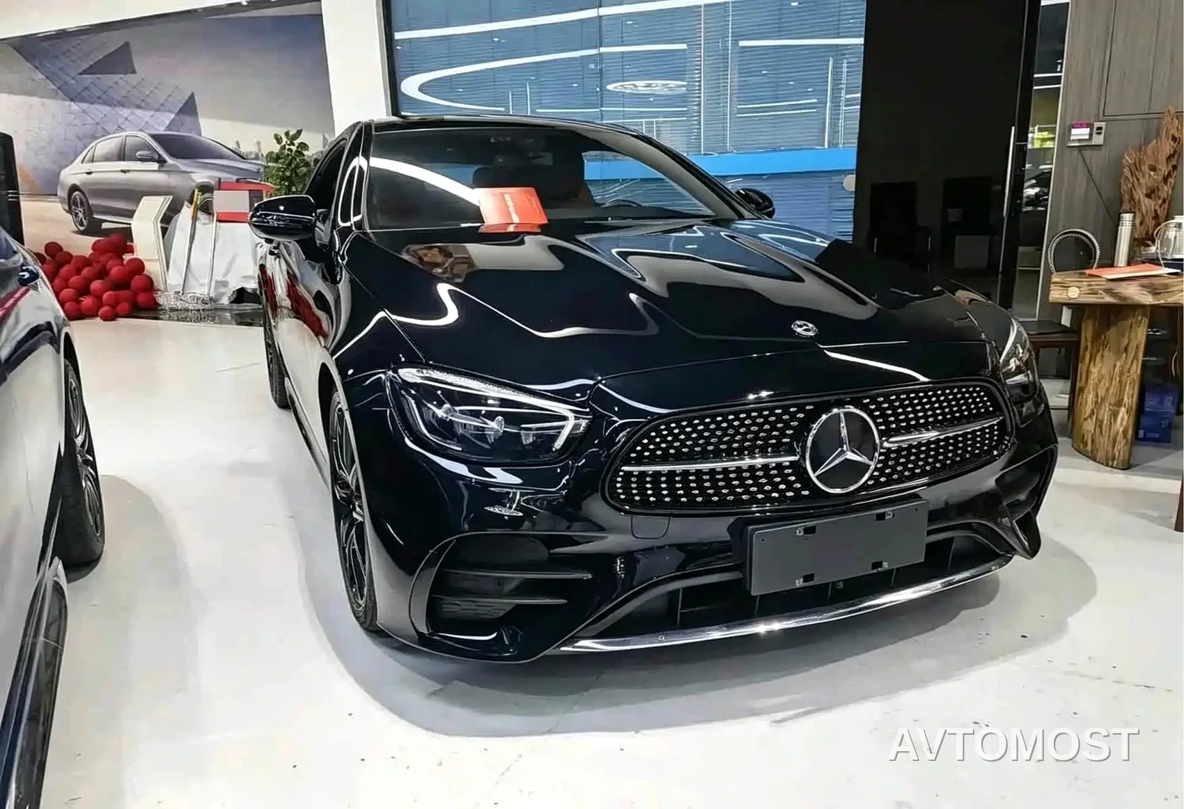 Mercedes-Benz E-Class (Import) 2020 E 260 Coupe — фото 2
