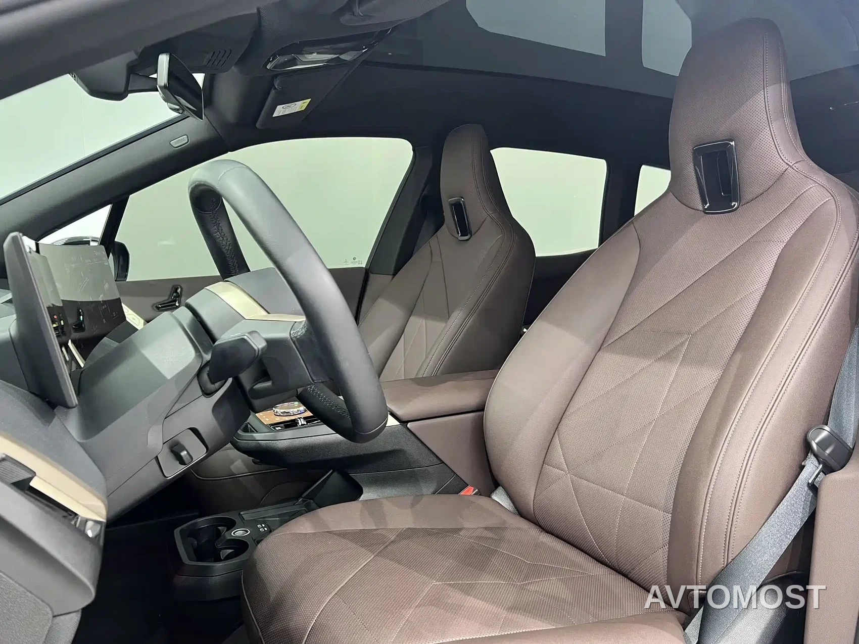 BMW iX 2022 xDrive40 — фото 16