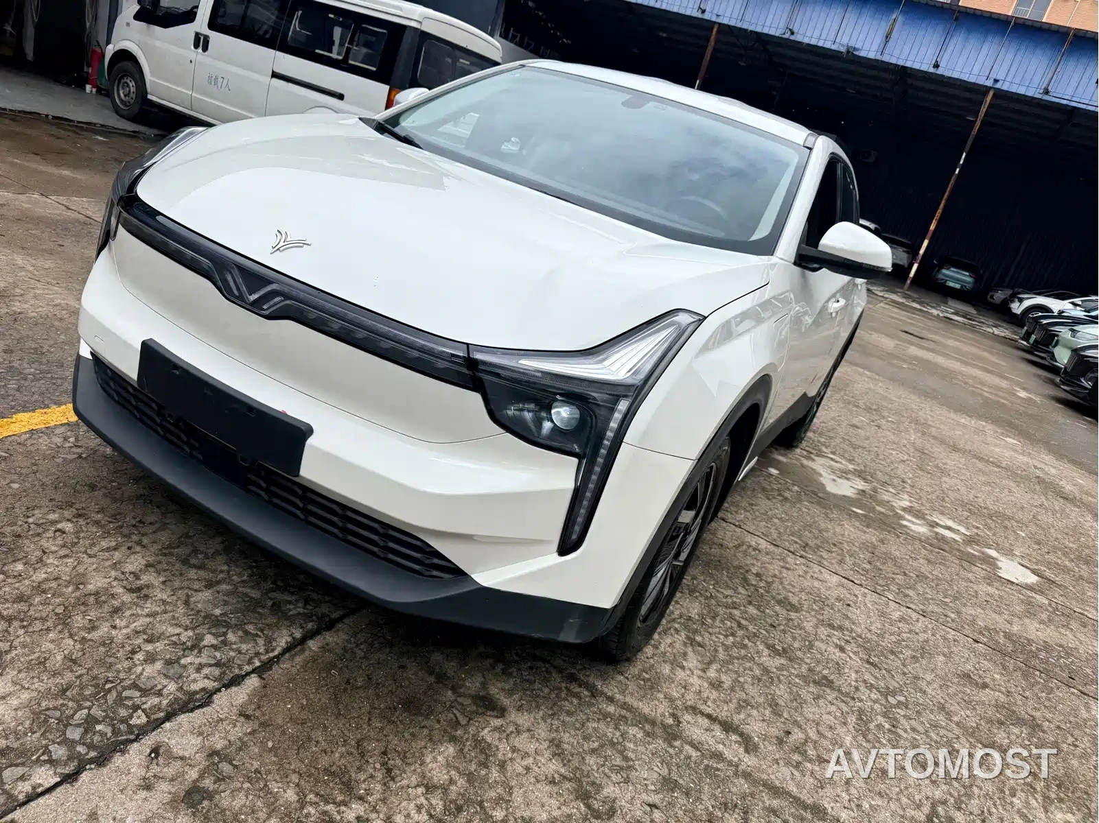 Nezha Auto Neta U 2021 Pro 400 Light Edition — фото 1