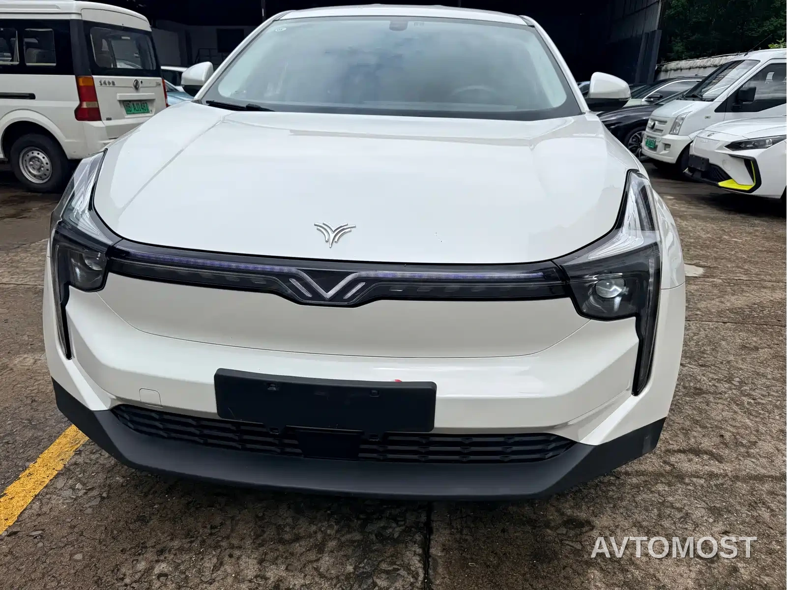 Nezha Auto Neta U 2021 Pro 400 Light Edition — фото 2