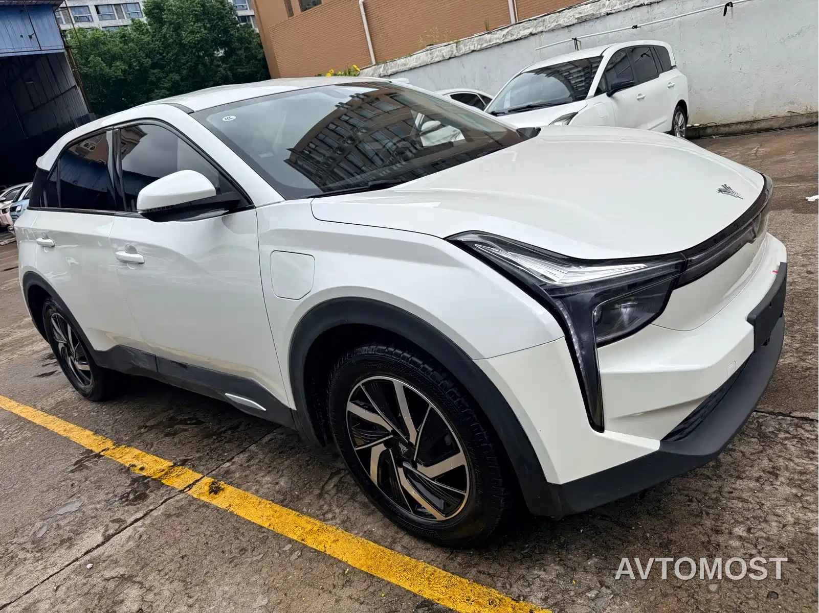 Nezha Auto Neta U 2021 Pro 400 Light Edition — фото 3