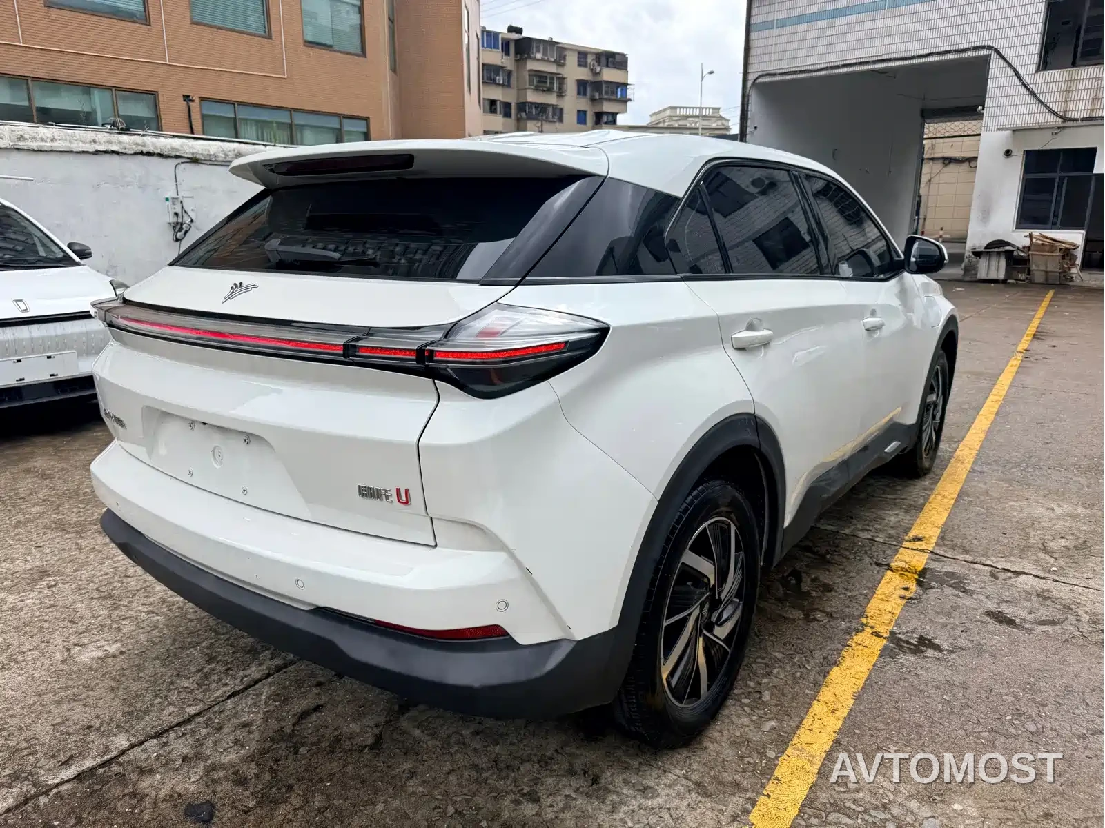 Nezha Auto Neta U 2021 Pro 400 Light Edition — фото 13