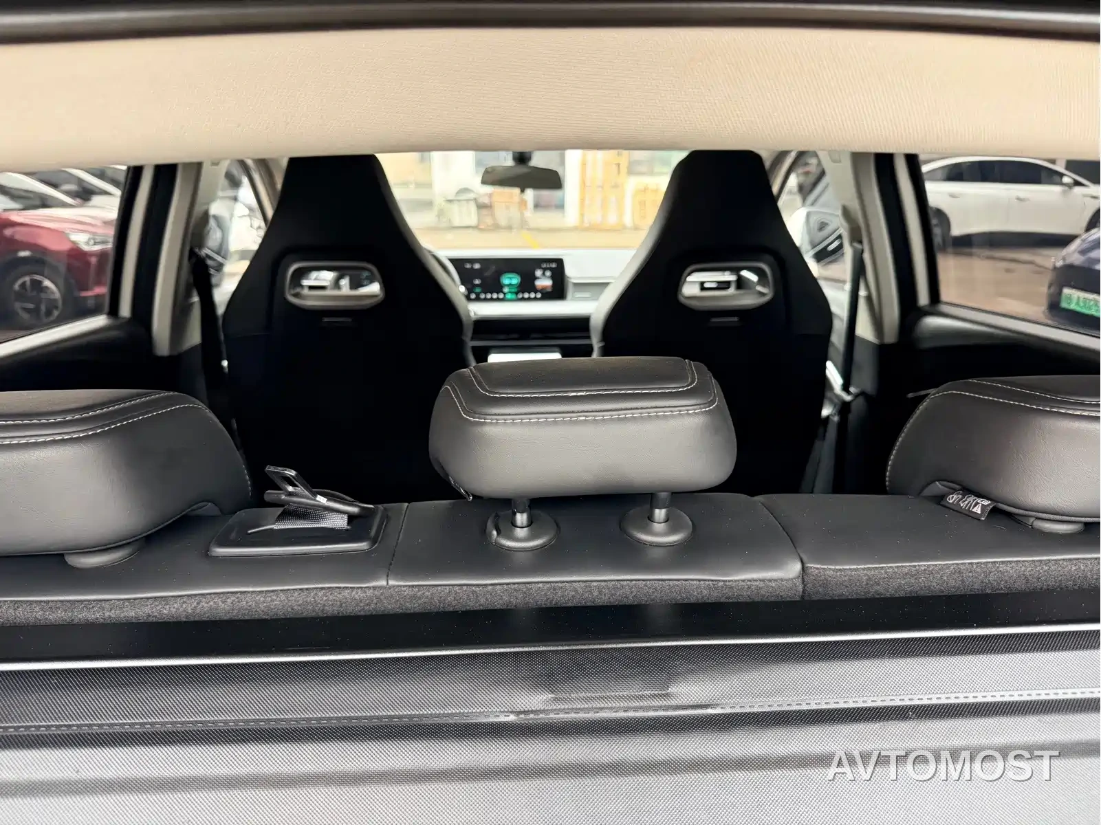 Nezha Auto Neta U 2021 Pro 400 Light Edition — фото 18