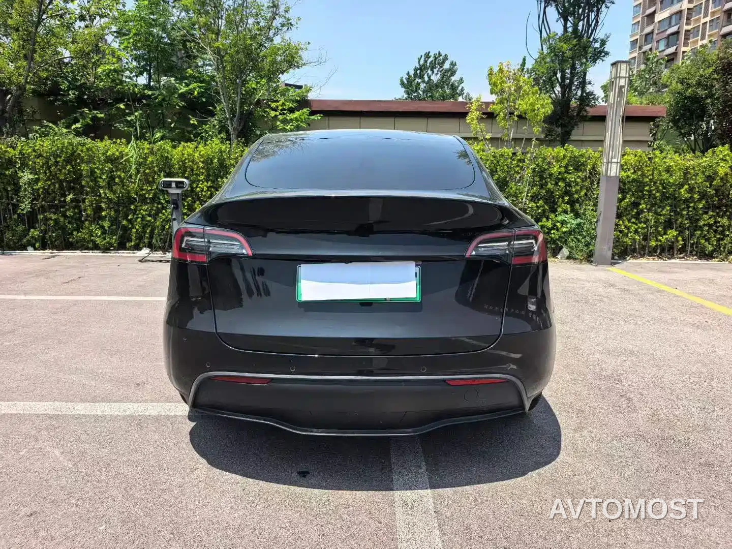 Tesla Model Y 2021 Standard Range Rear-Wheel Drive — фото 4