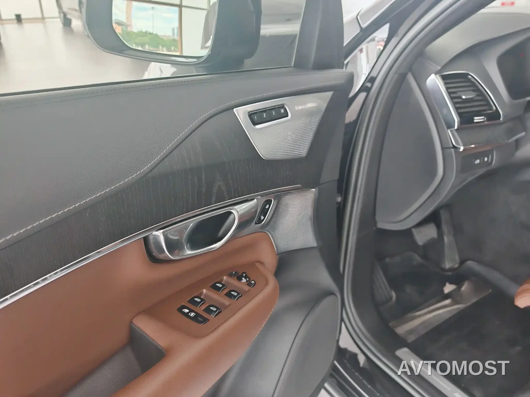 Volvo XC90 Plug-in Hybrid 2023 T8 RECHARGE Intelligent Premium Luxury Edition 7-seater — фото 9