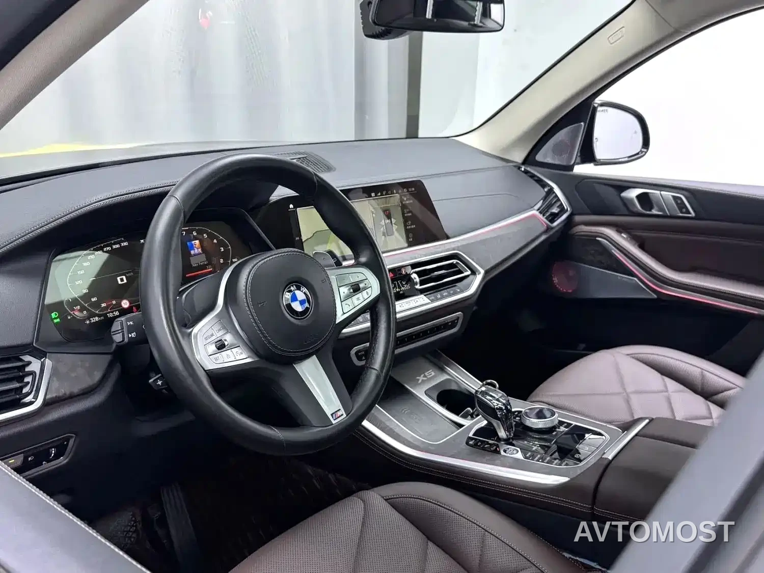 BMW X5 2022 Facelift xDrive 30Li M Sport Package — фото 2