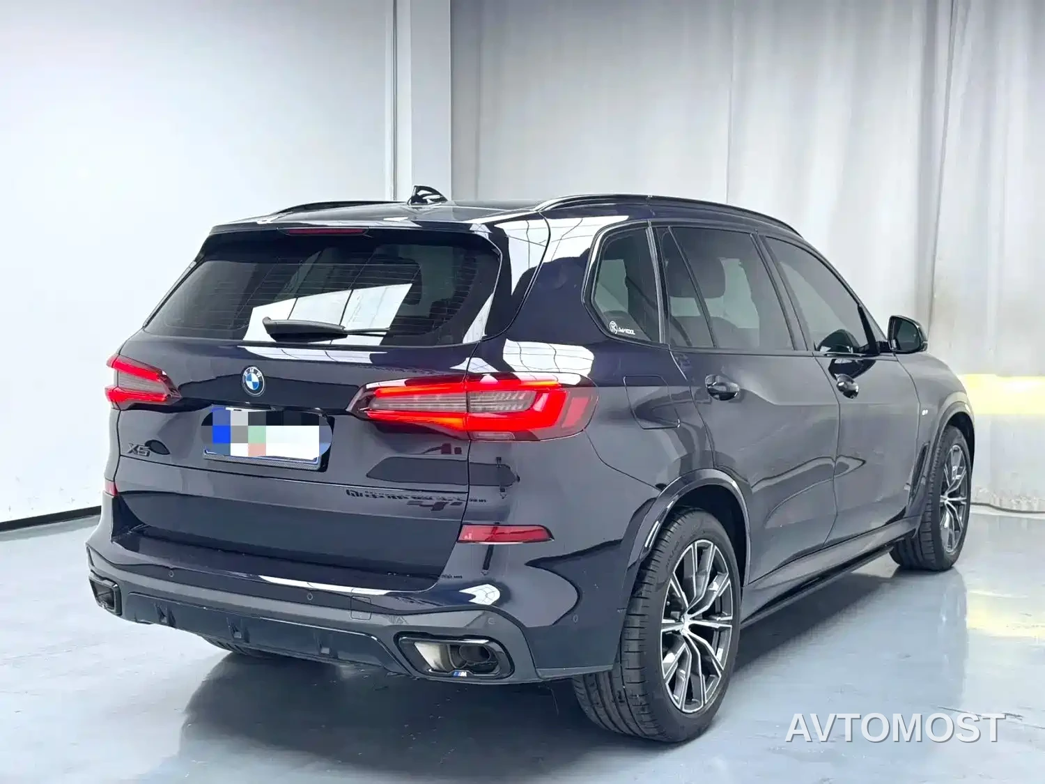 BMW X5 2022 Facelift xDrive 30Li M Sport Package — фото 11