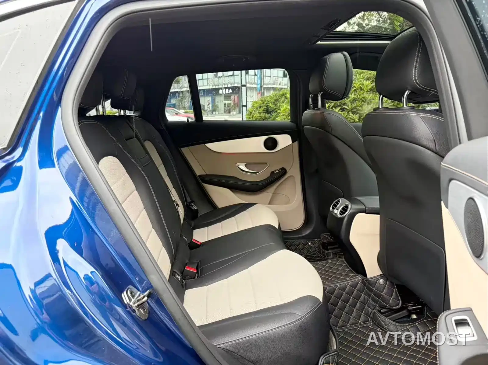 Mercedes-Benz EQC 2021 EQC 350 4MATIC — фото 16