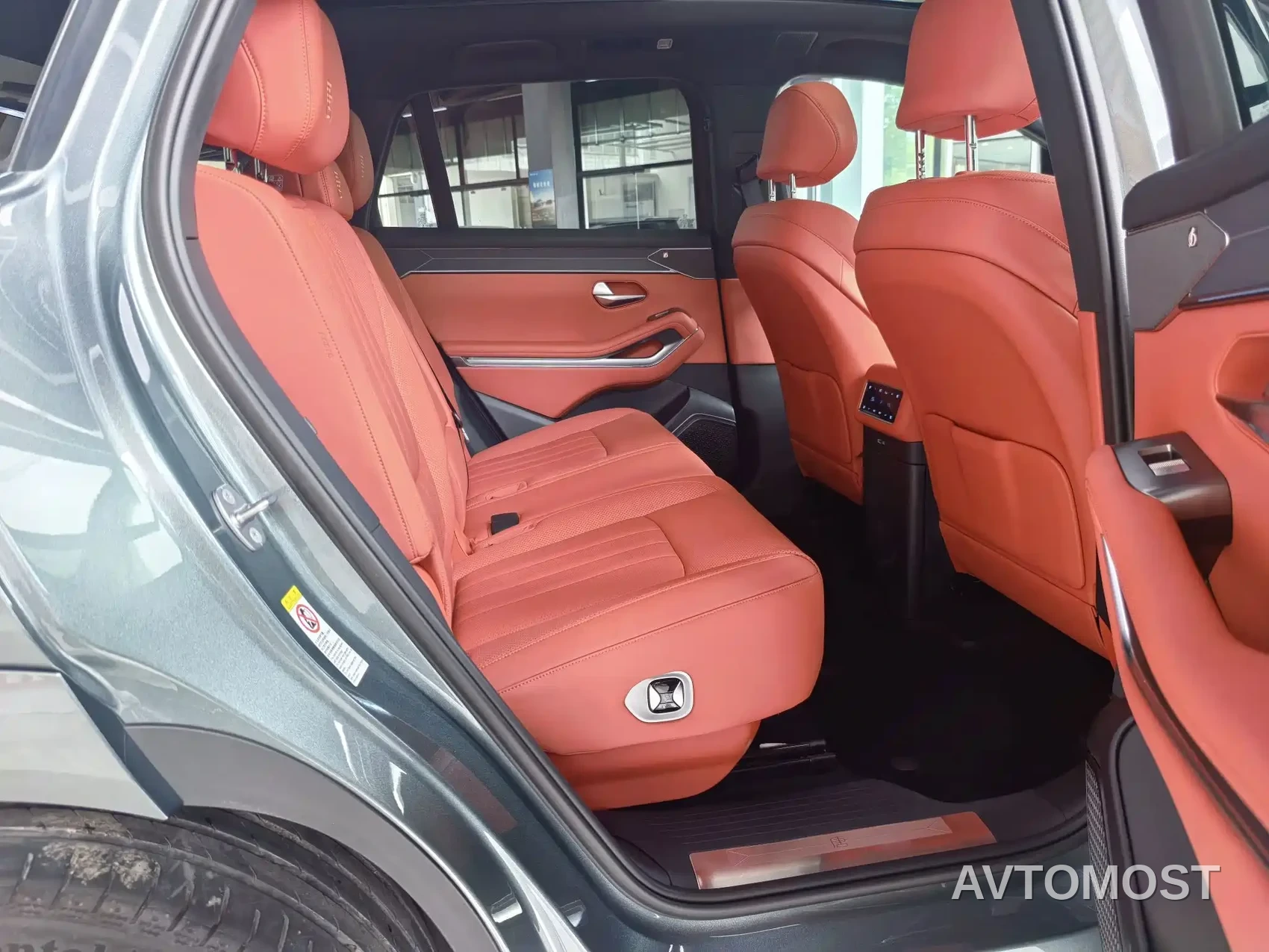 BYD Tang L 2025 DM 175KM Drone Player Edition — фото 16