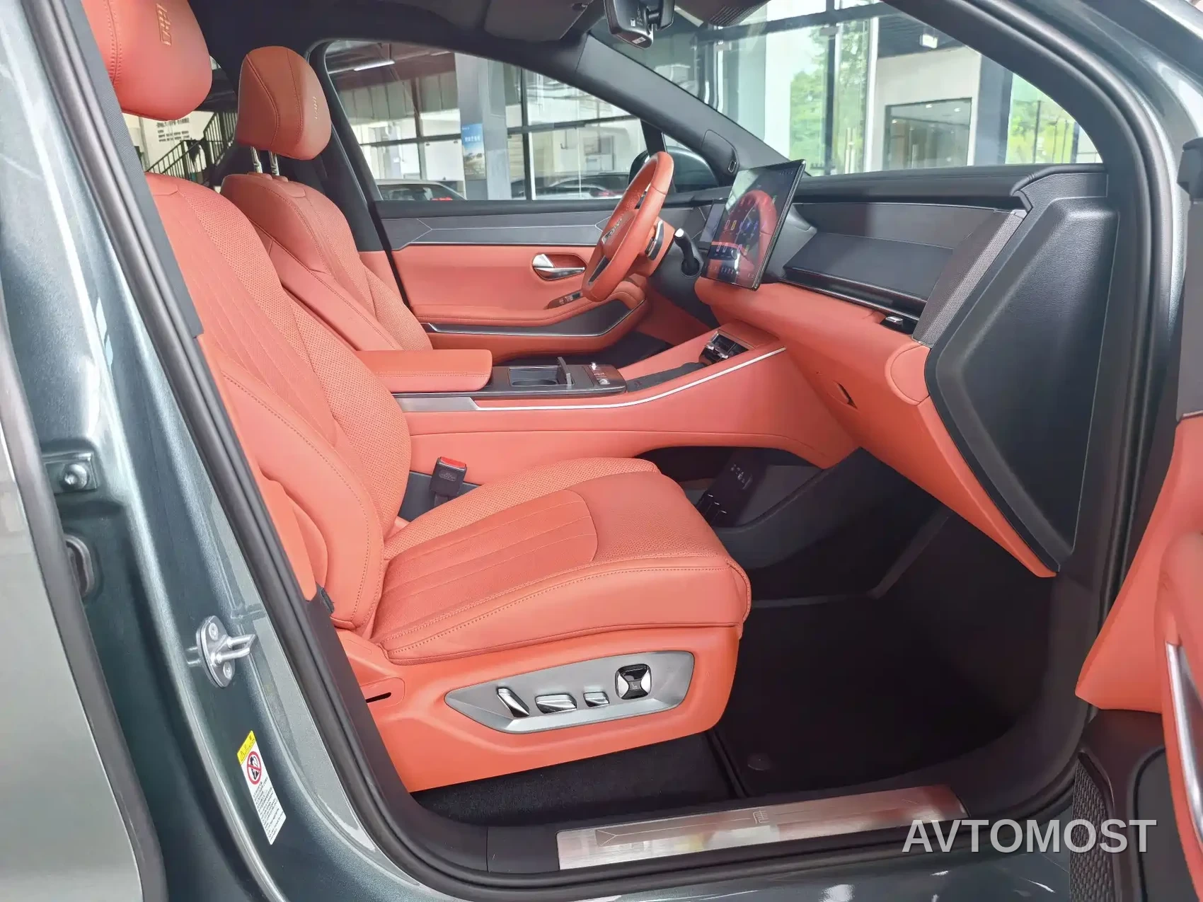 BYD Tang L 2025 DM 175KM Drone Player Edition — фото 18