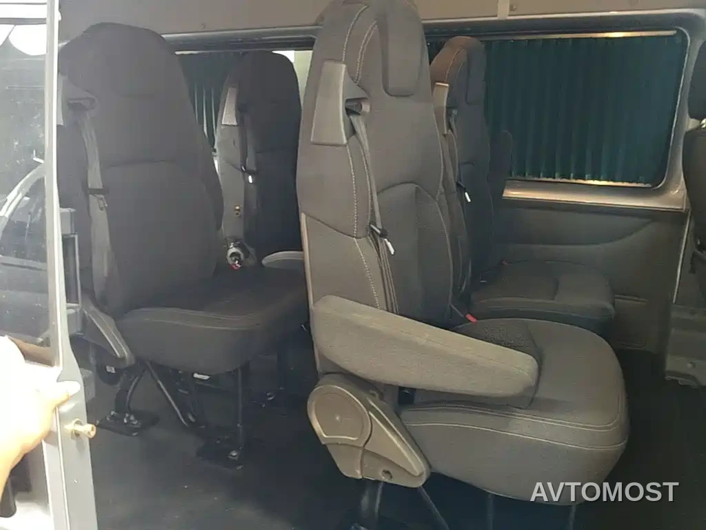 Ford New Generation Transit 2021 Model 2.2T Automatic Logistics Vehicle Pro Long Wheelbase 7-Seat Medium Roof China VI — фото 14
