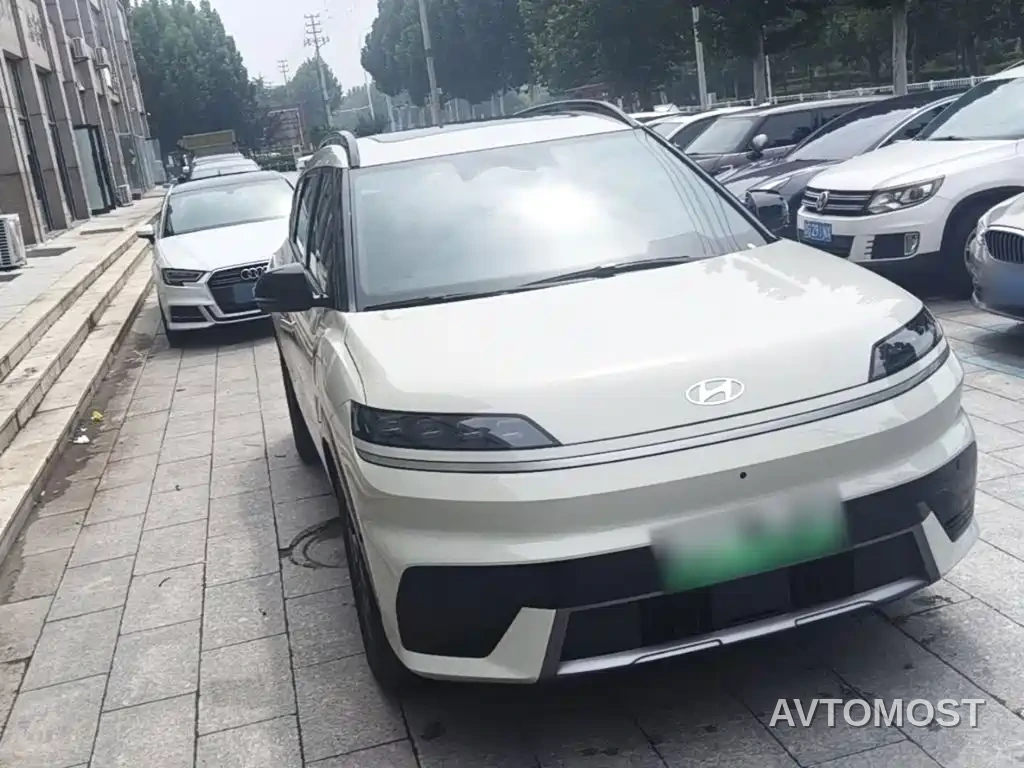 Hyundai ELEXIO 2025 Standard Range RWD — фото 4