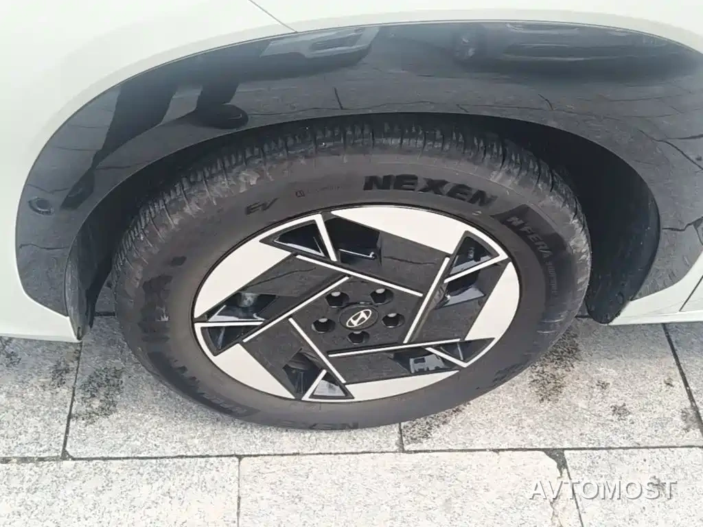 Hyundai ELEXIO 2025 Standard Range RWD — фото 21