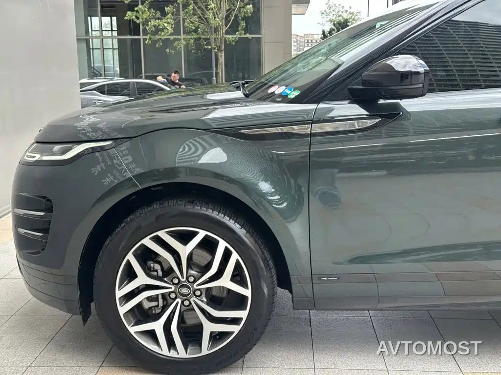 Land Rover Range Rover Evoque 2021 Range Rover Evoque L 249PS R-Dynamic First Edition Launch Edition — фото 3