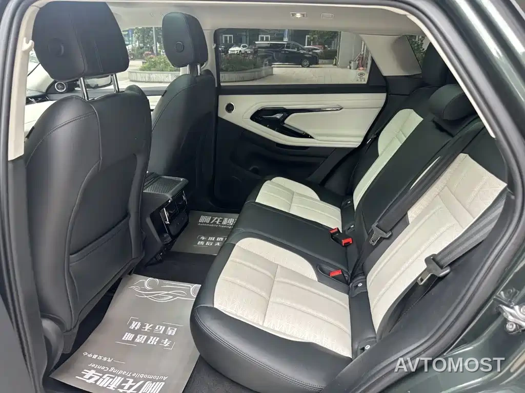 Land Rover Range Rover Evoque 2021 Range Rover Evoque L 249PS R-Dynamic First Edition Launch Edition — фото 5
