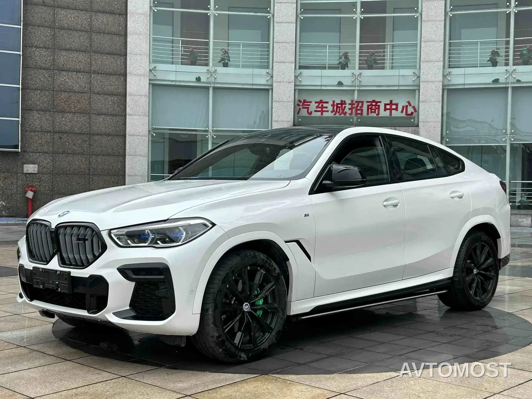 BMW X6 2022 Facelift xDrive40i M Sport Package — фото 2