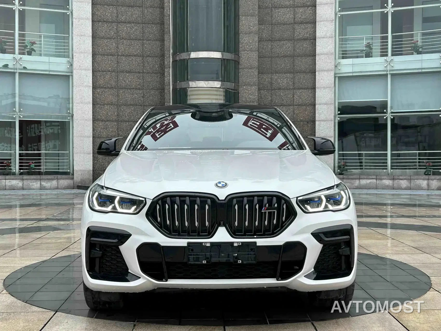 BMW X6 2022 Facelift xDrive40i M Sport Package — фото 3