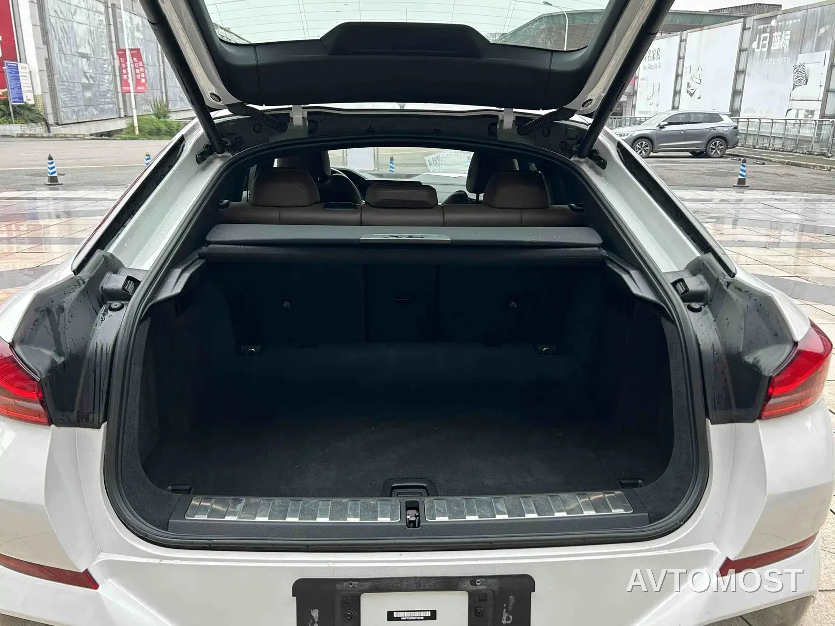 BMW X6 2022 Facelift xDrive40i M Sport Package — фото 6
