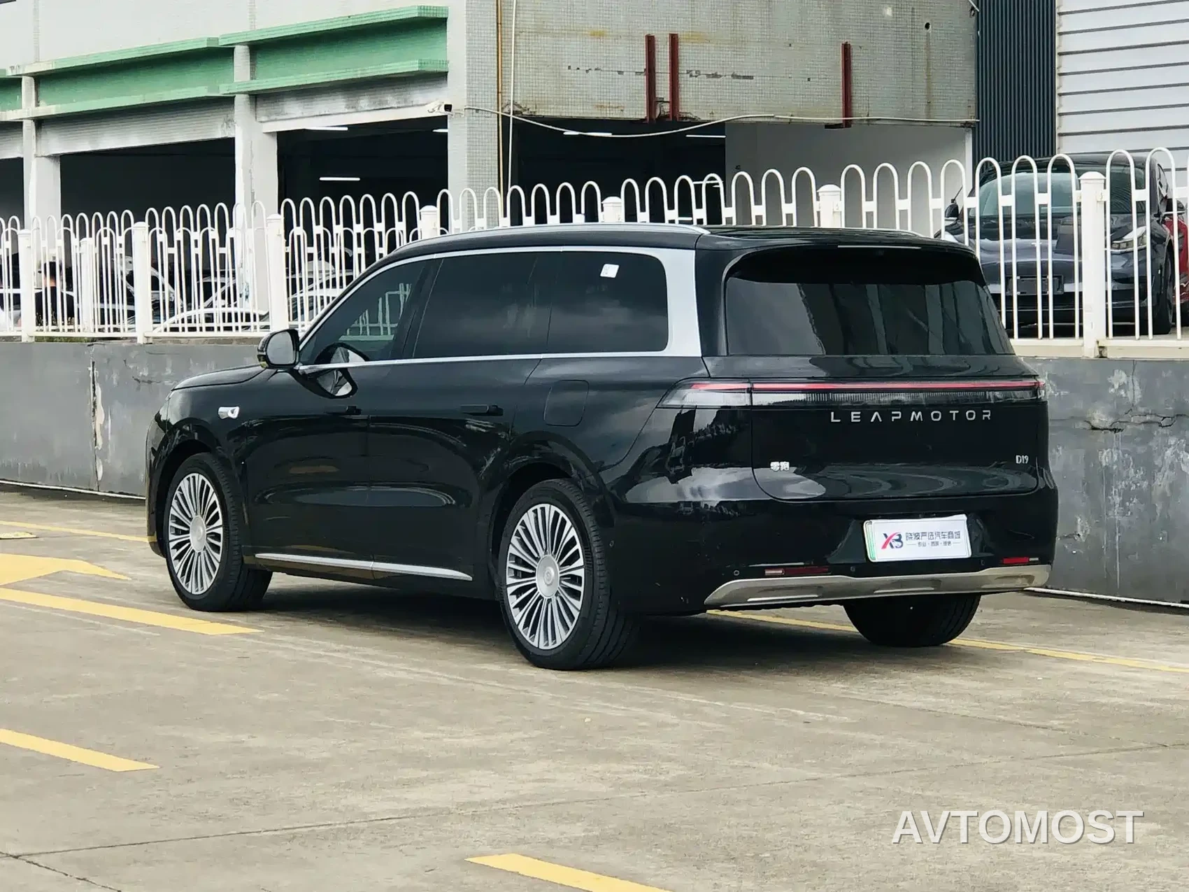 Leapmotor D Series 2026 Model Pure Electric 115kWh 6-Seater — фото 22