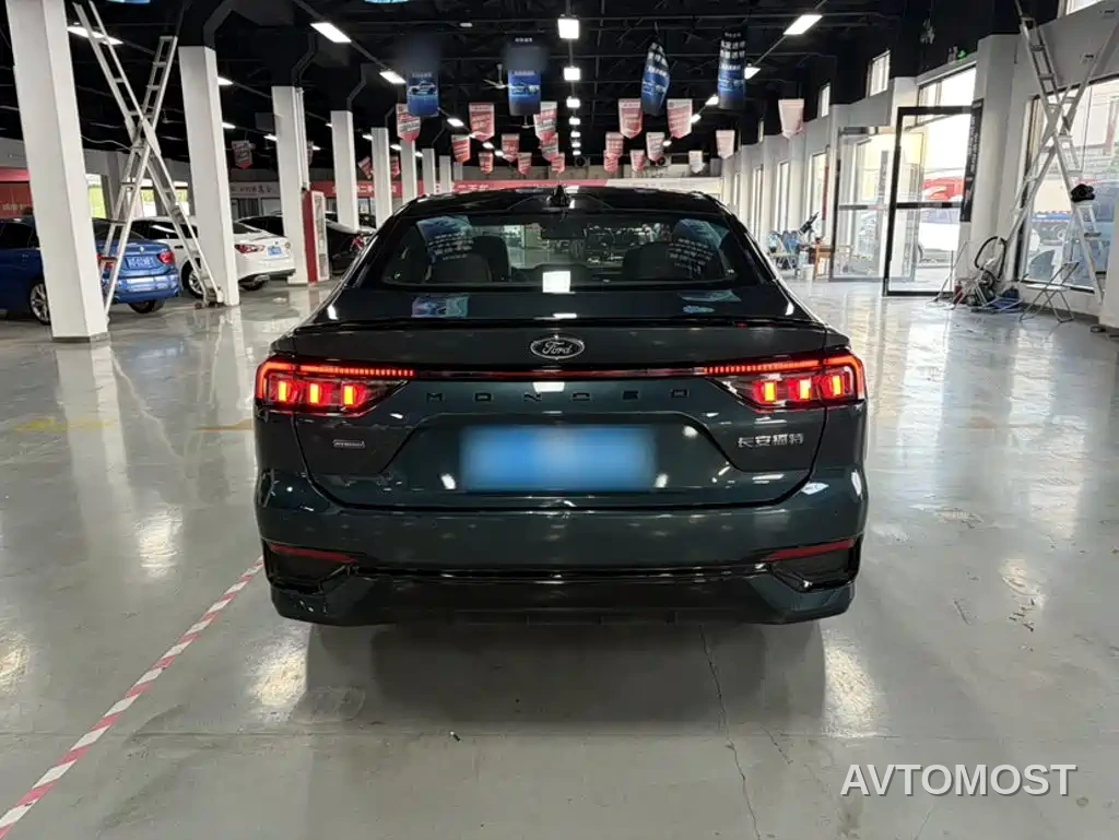 Ford Mondeo 2023 1.5T E-Hybrid ST-Line — фото 12