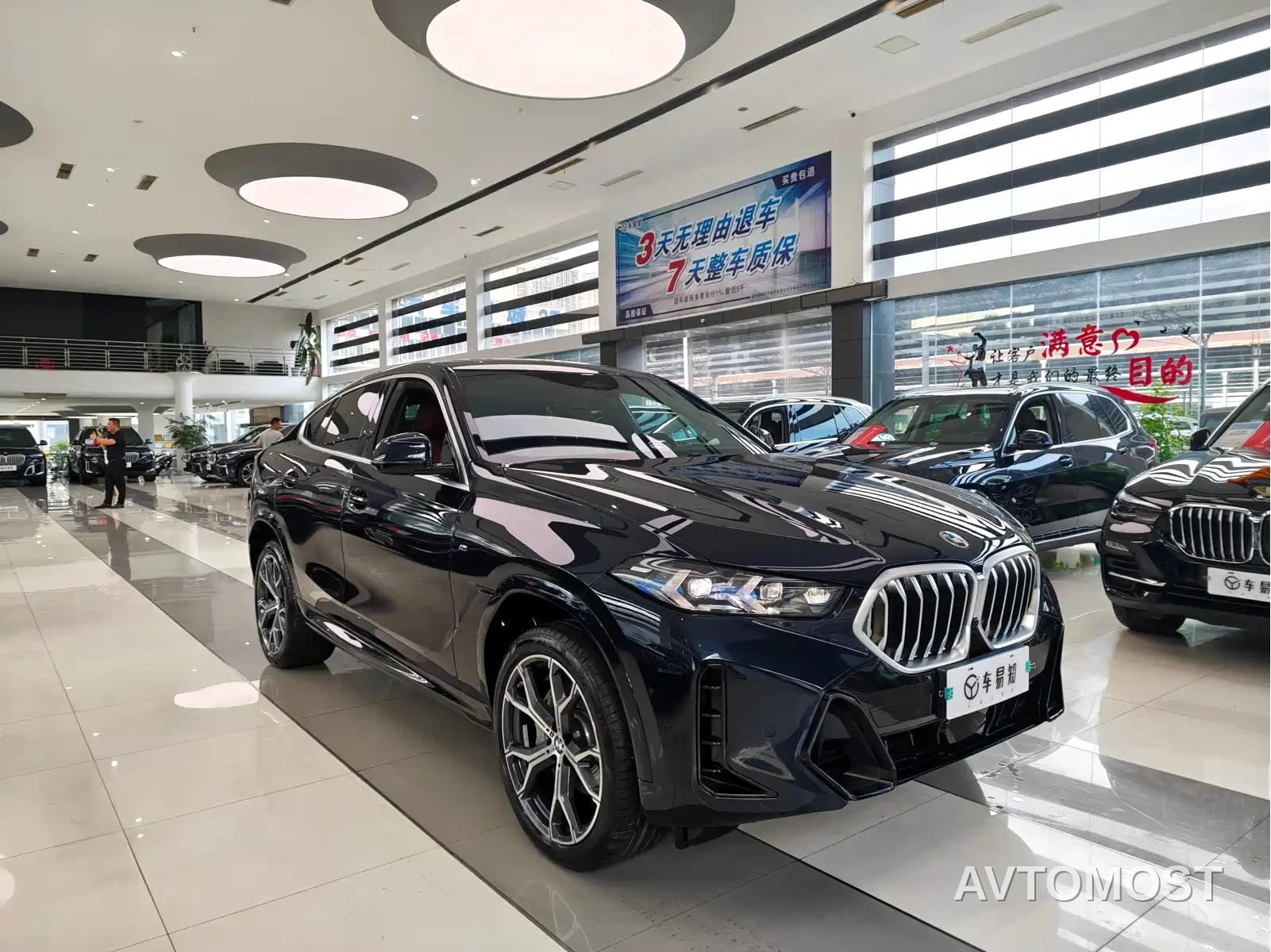 BMW X6 2023 xDrive40i M Sport Package — фото 3