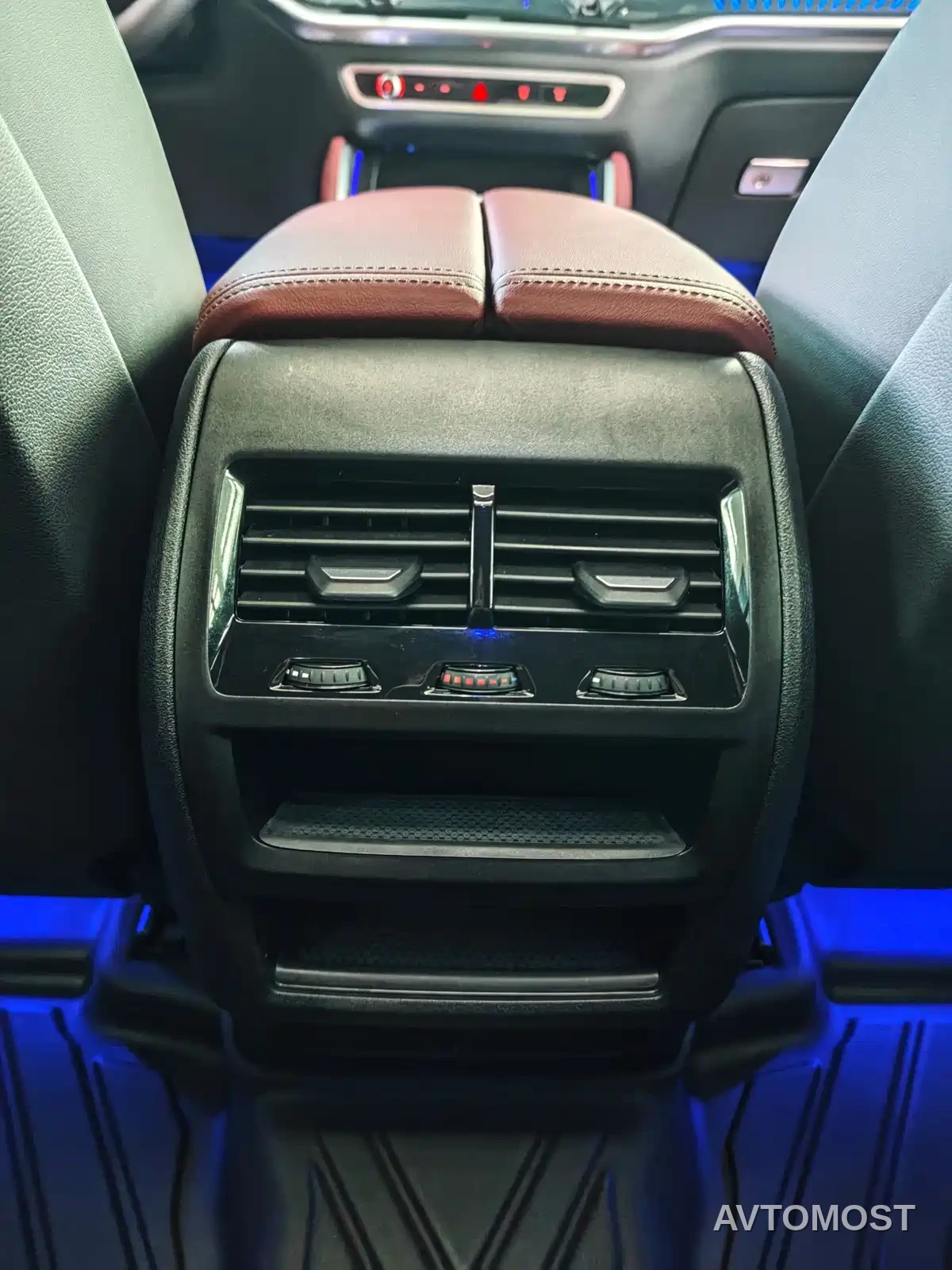 BMW X6 2023 xDrive40i M Sport Package — фото 14