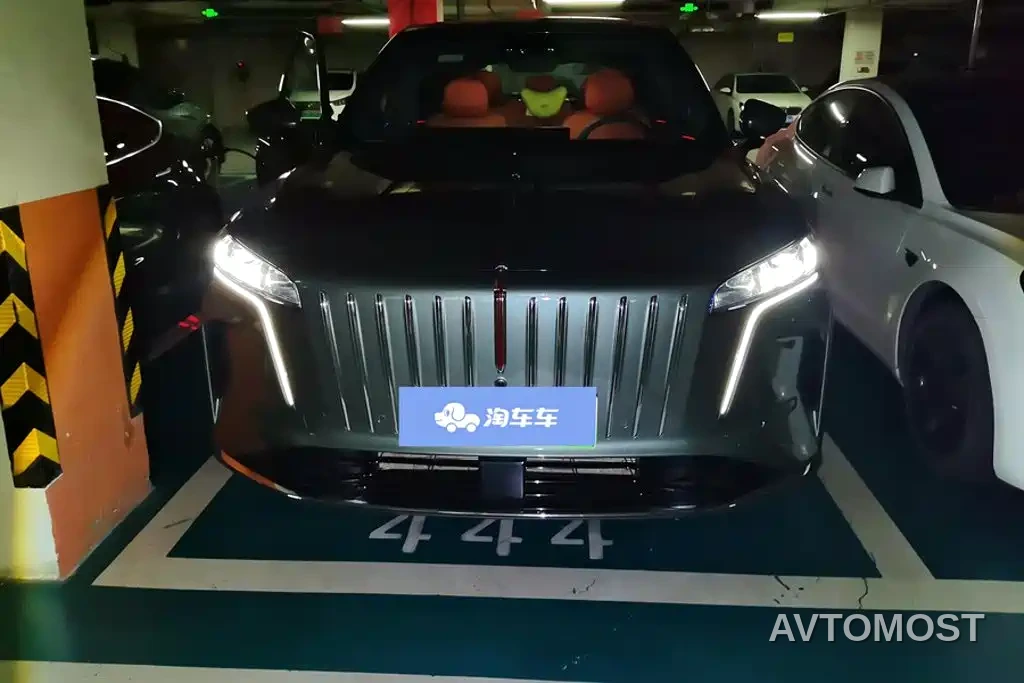Hongqi HS6 PHEV 2025 High-end Model — фото 2