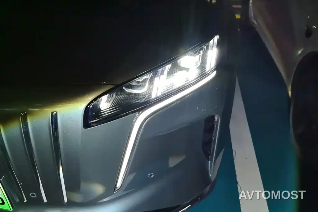 Hongqi HS6 PHEV 2025 High-end Model — фото 5