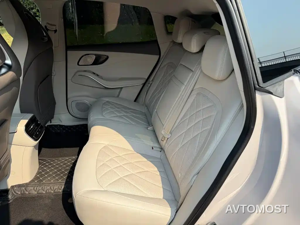 Roewe Feifan R7 2024 Advanced Edition — фото 12