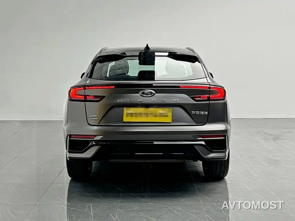 Ford Mondeo 2025 2.0T EcoBoost E Hybrid Sport ST-Line — фото 5