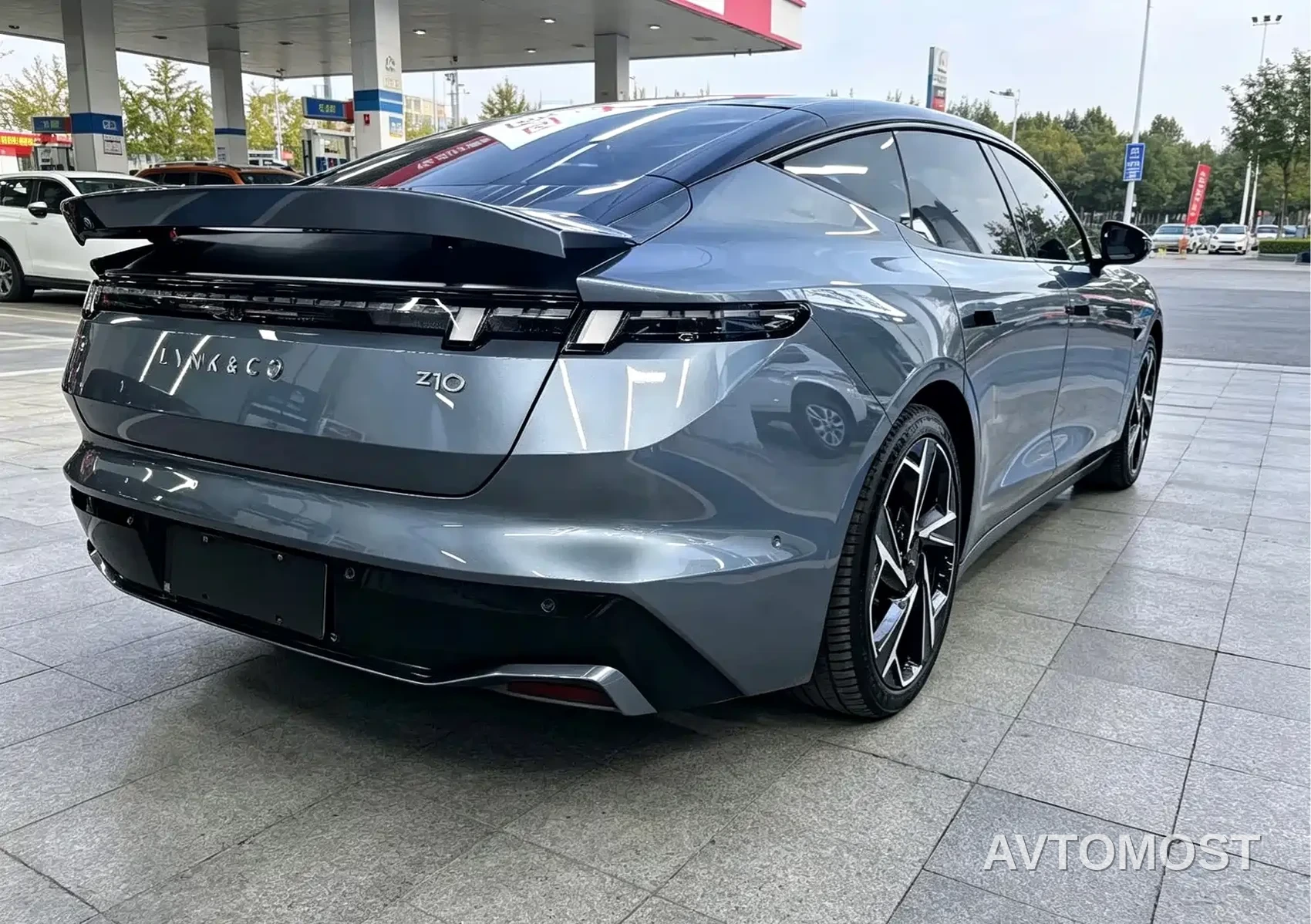 Lynk & Co Z10 2025 95kWh 702km AWD Smart Drive Ultra — фото 5