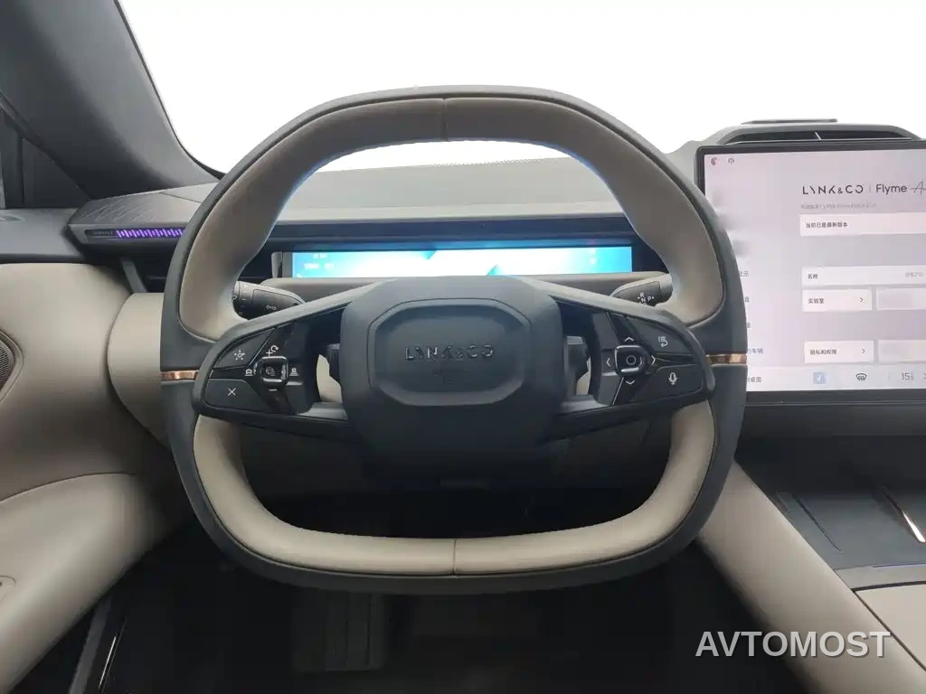 Lynk & Co Z10 2025 71kWh 602km RWD Pro — фото 2